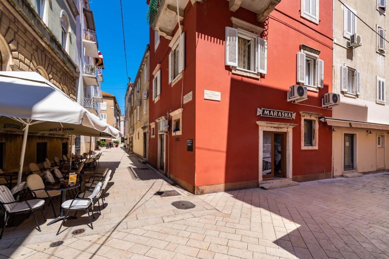 History Apartments Center Zadar Buitenkant foto